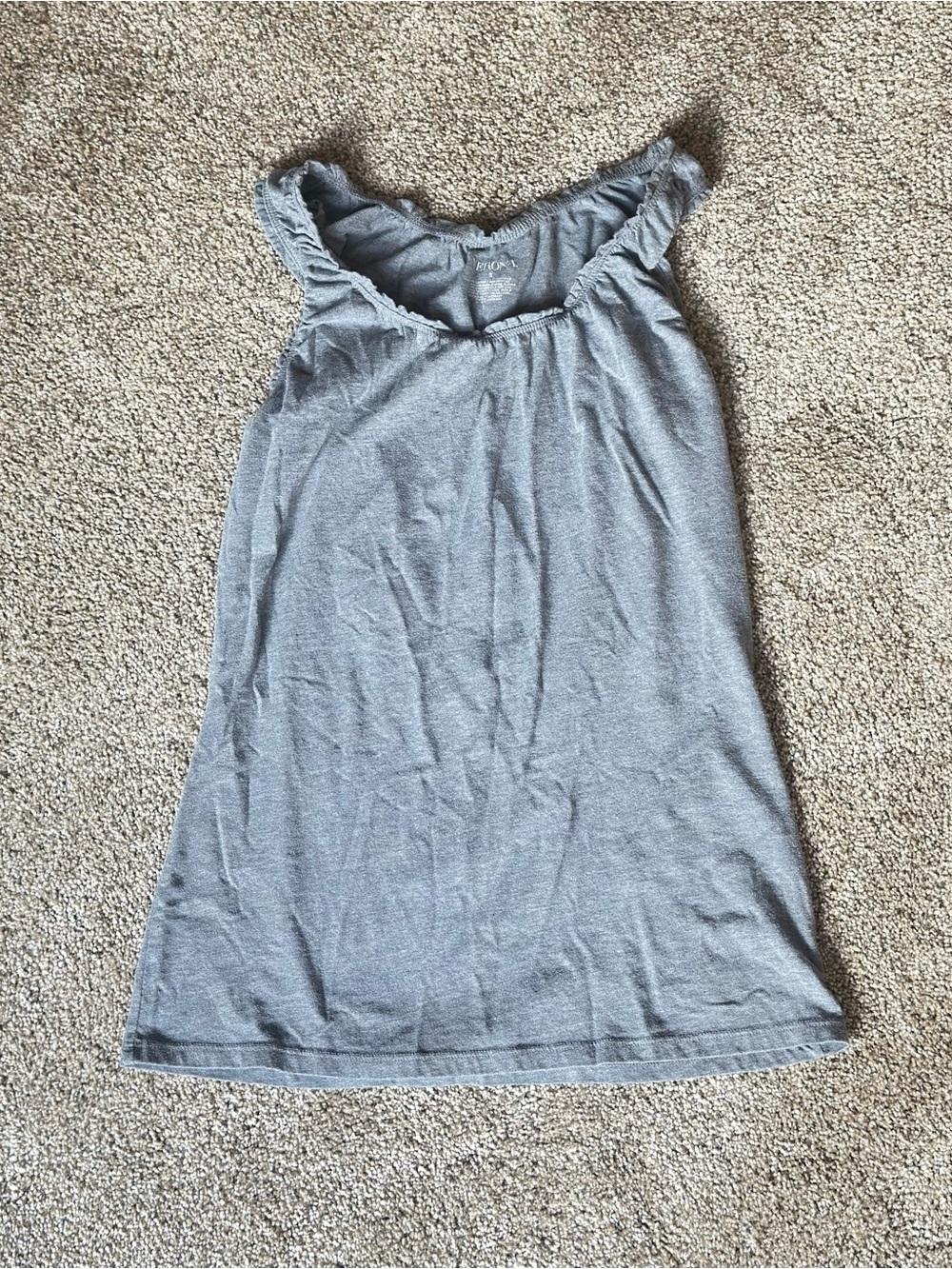 Merona Gray Ruffled Stretchy Neck Tank Top Women’s SIZE S